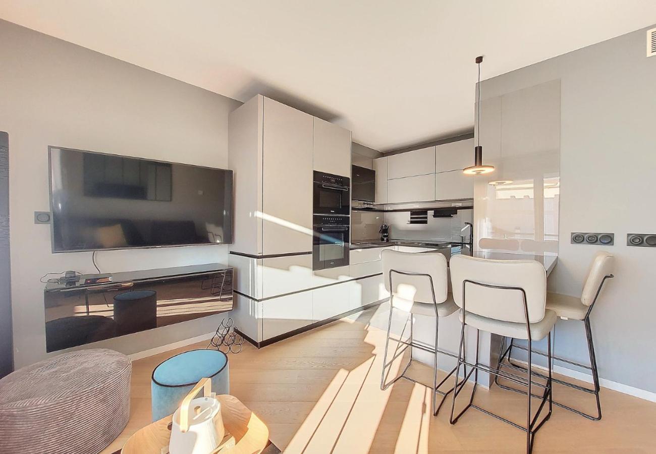 Nestor&jeeves -perle Doree - Terrace - Design