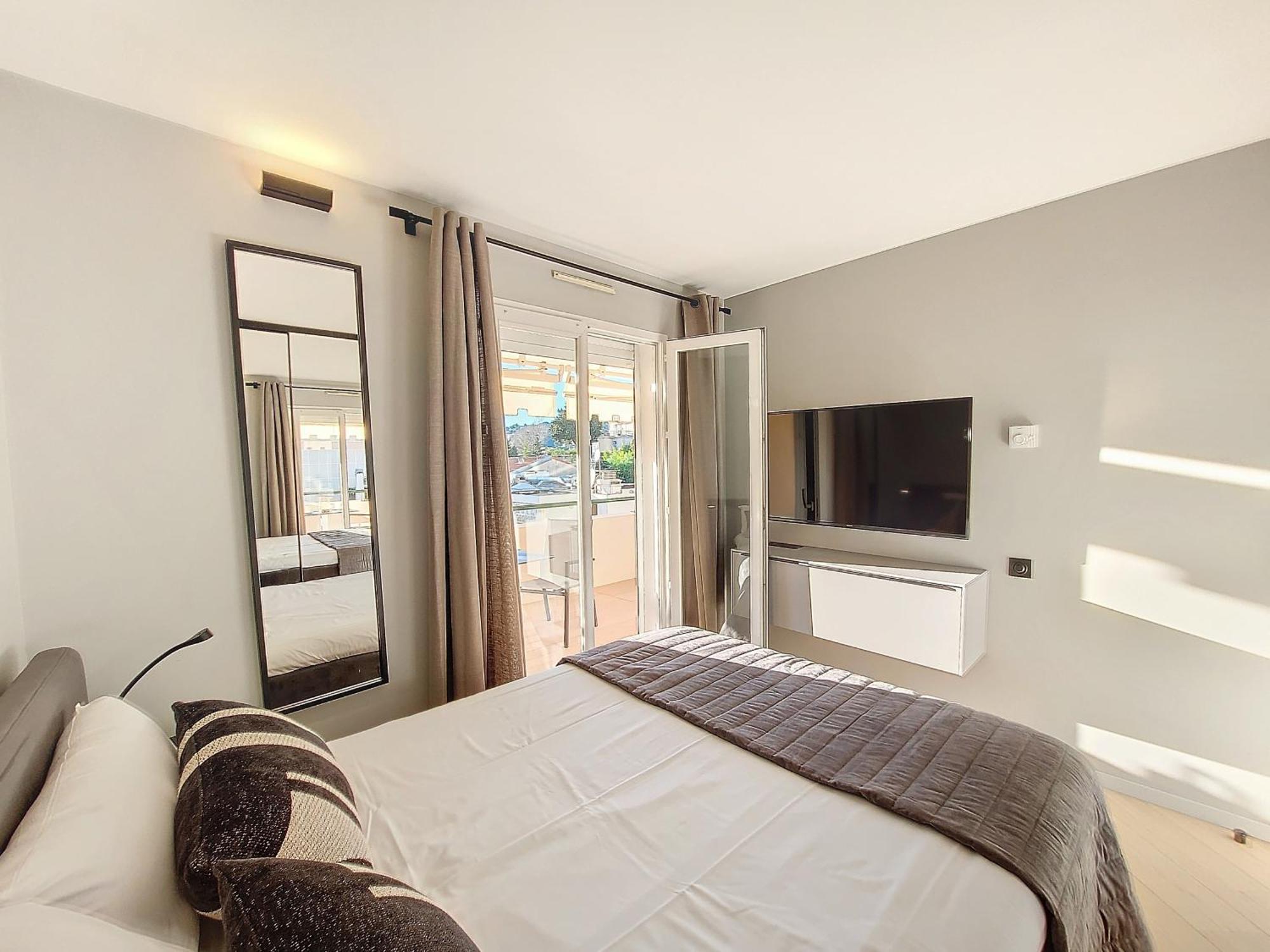 Nestor&jeeves -perle Doree - Terrace - Design Appartamento *